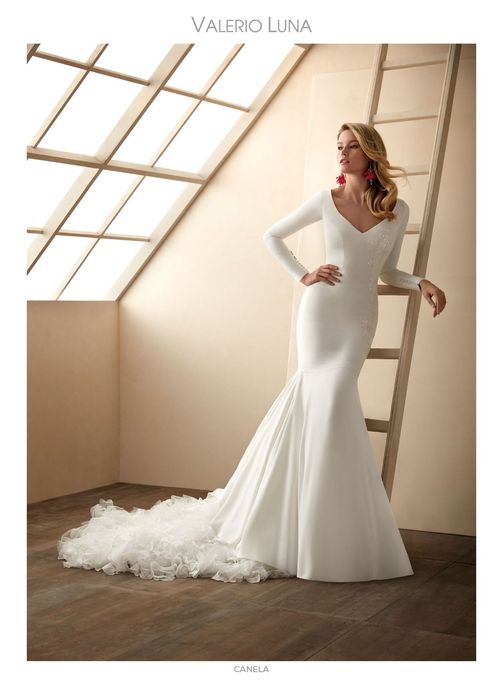 CANELA Wedding dresses Valerio Luna